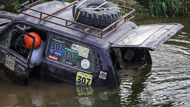 更反映了英 更反映了英